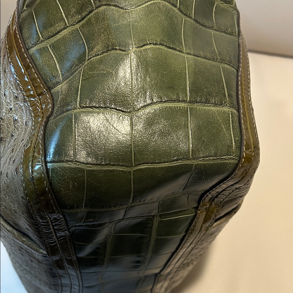 Coach Abigail Croc-Embossed Shoulder Bag - Picture 12 of 17